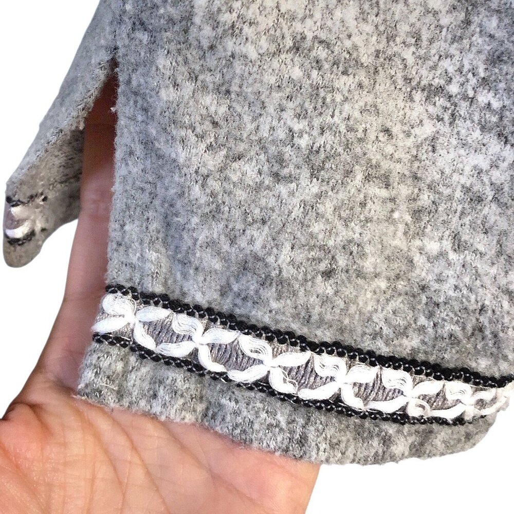 Stradivarius Solid Gray White Embroidery Round Ne… - image 6